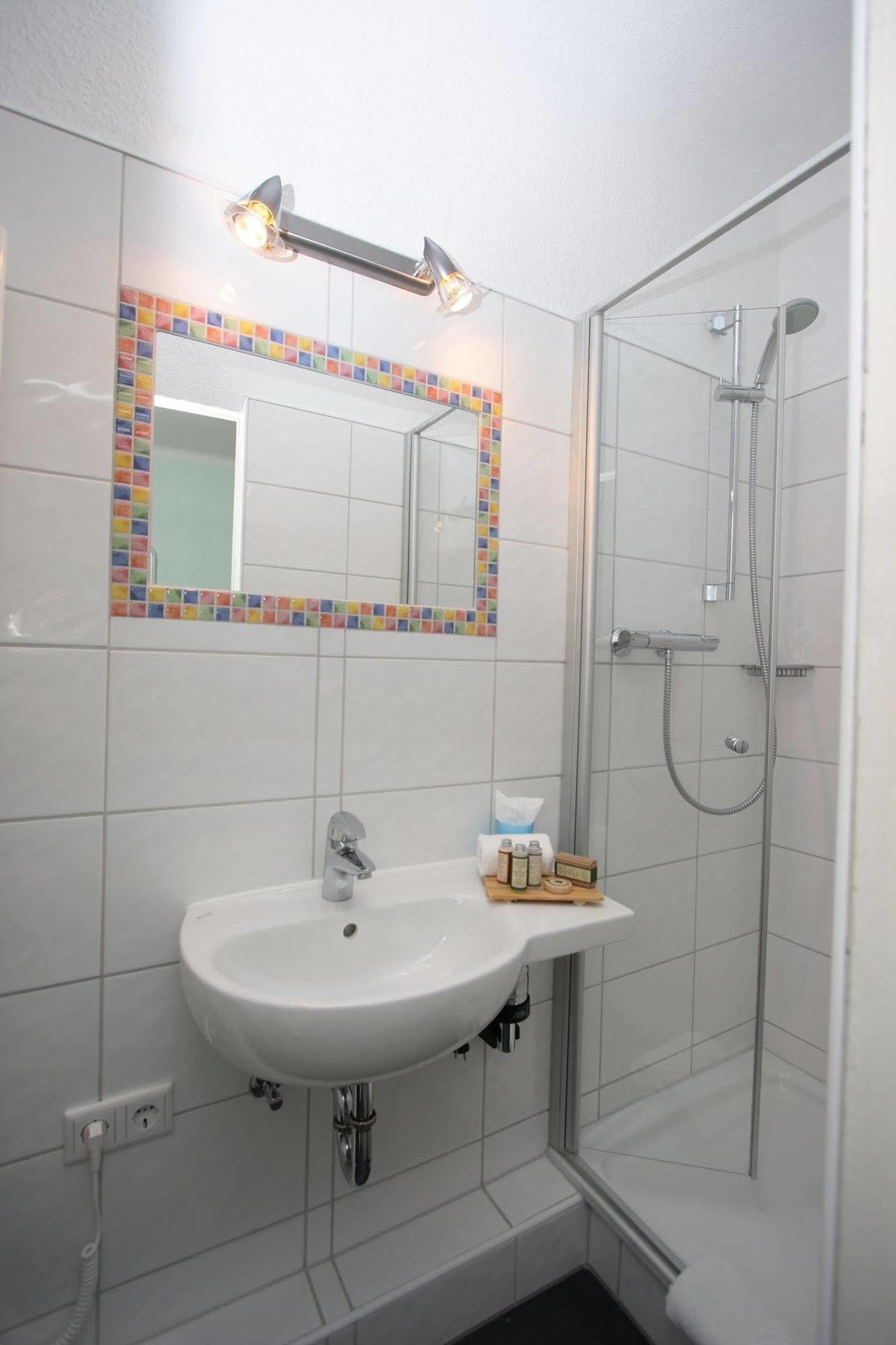 Hotel Garni Haus Hindenburg Königswinter Buitenkant foto